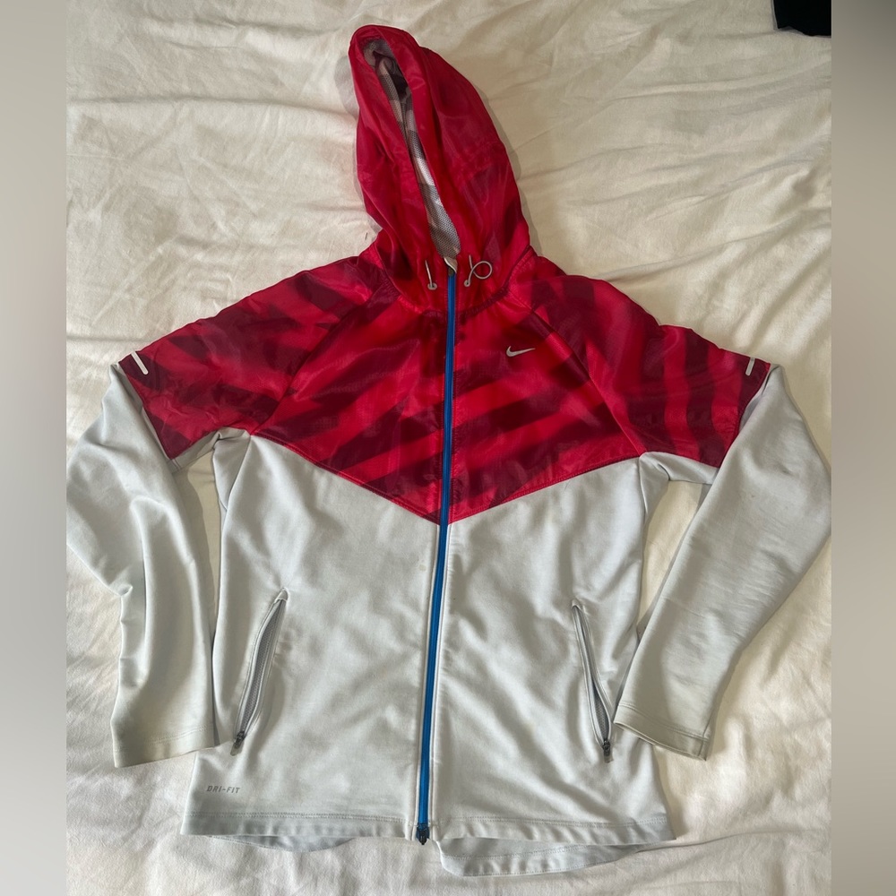 Nike Water Resistant Zippered Jacket